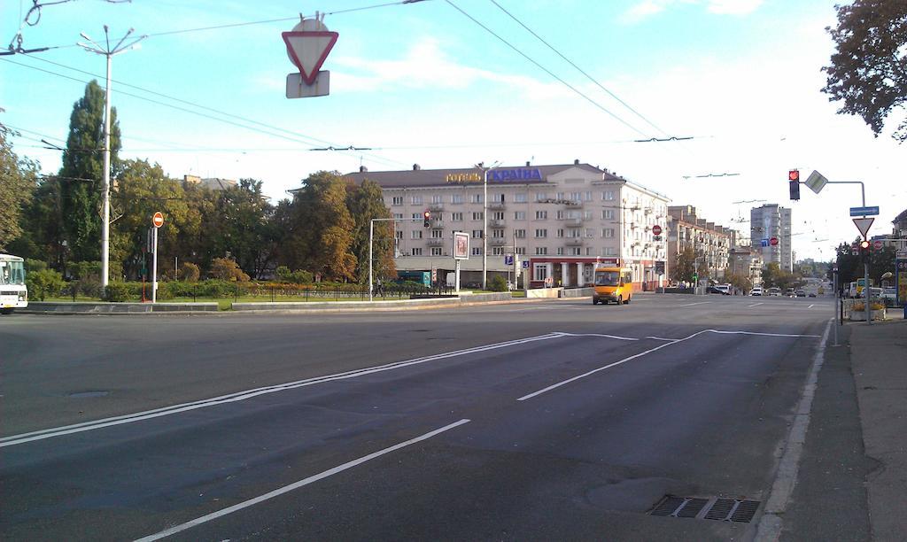 Molex Apartments Tsjernihiv Buitenkant foto